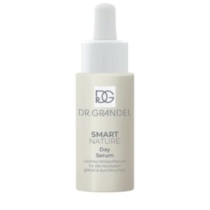 DR. GRANDEL
SMART NATURE
Day Serum
Glättendes Wirkstoffserum

leichtes Wirkstoffserum für alle Hauttypen I glättet & durchfeuchtet